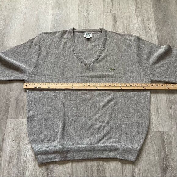 Vintage Izod Lacoste Mens Large Gray V Neck Orlon Acrylic Crocodile Sweater USA - Picture 4 of 5